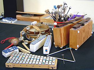 Eine Auswahl des eingesetzten Orff`schen Instrumentariums